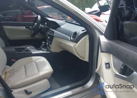 2014 Mercedes-Benz C 250 Luxury/Sport from USA, damaged, VIN WDDGF4HB6EG197061